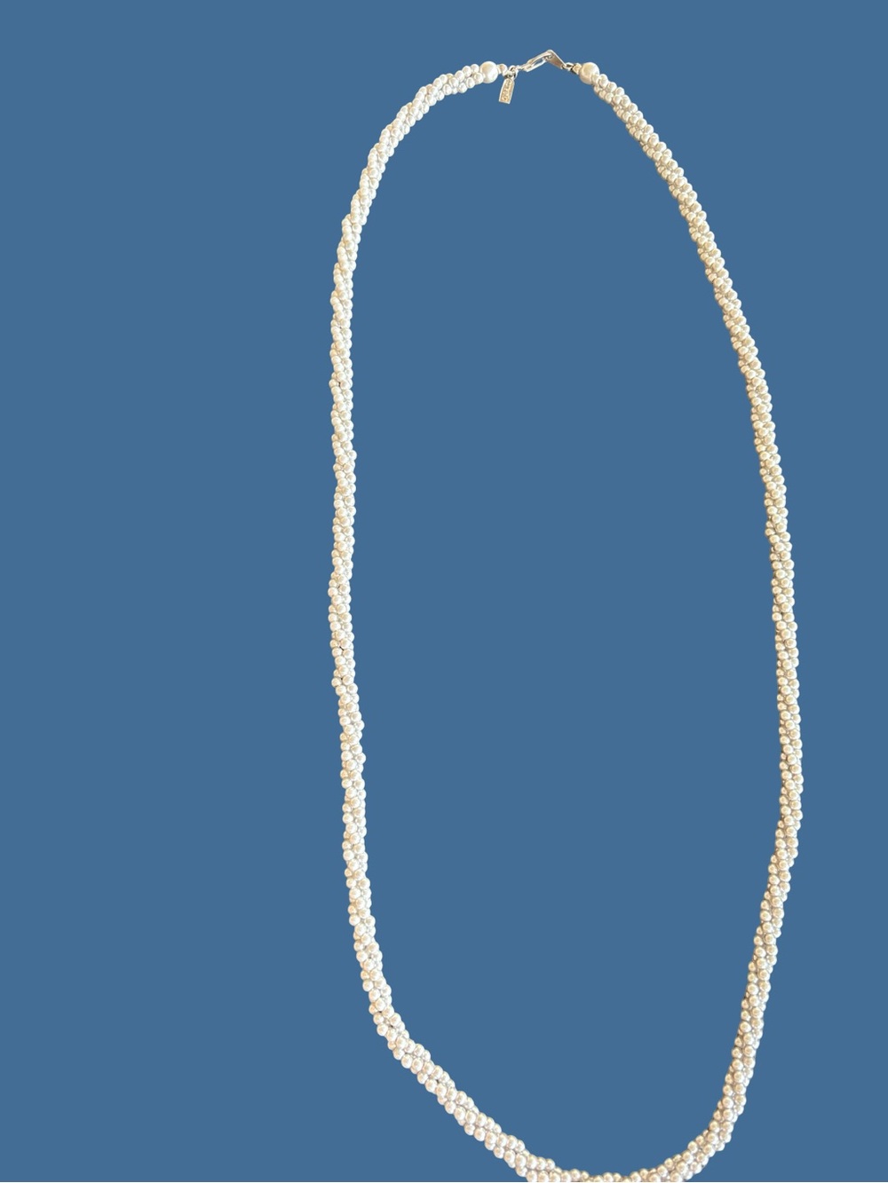 Vintage Marvella Luminous Twisted Pearl Strand Necklace light grey color